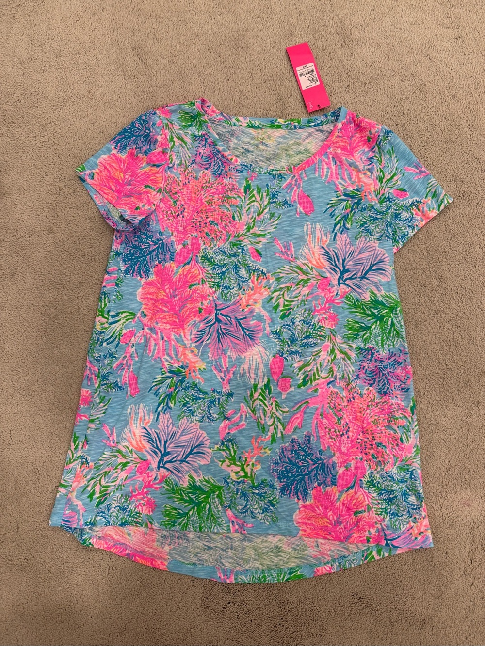 Lilly Pulitzer Etta Scope Neck Shirt, size small